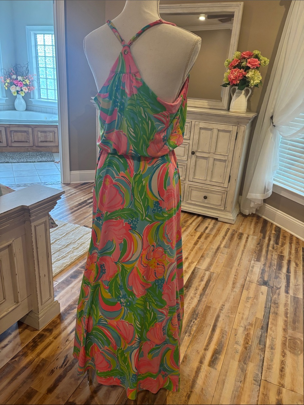 Lilly Pulitzer Rosa Maxi Dress in
“So A Peeling” print size medium - Picture 4 of 11